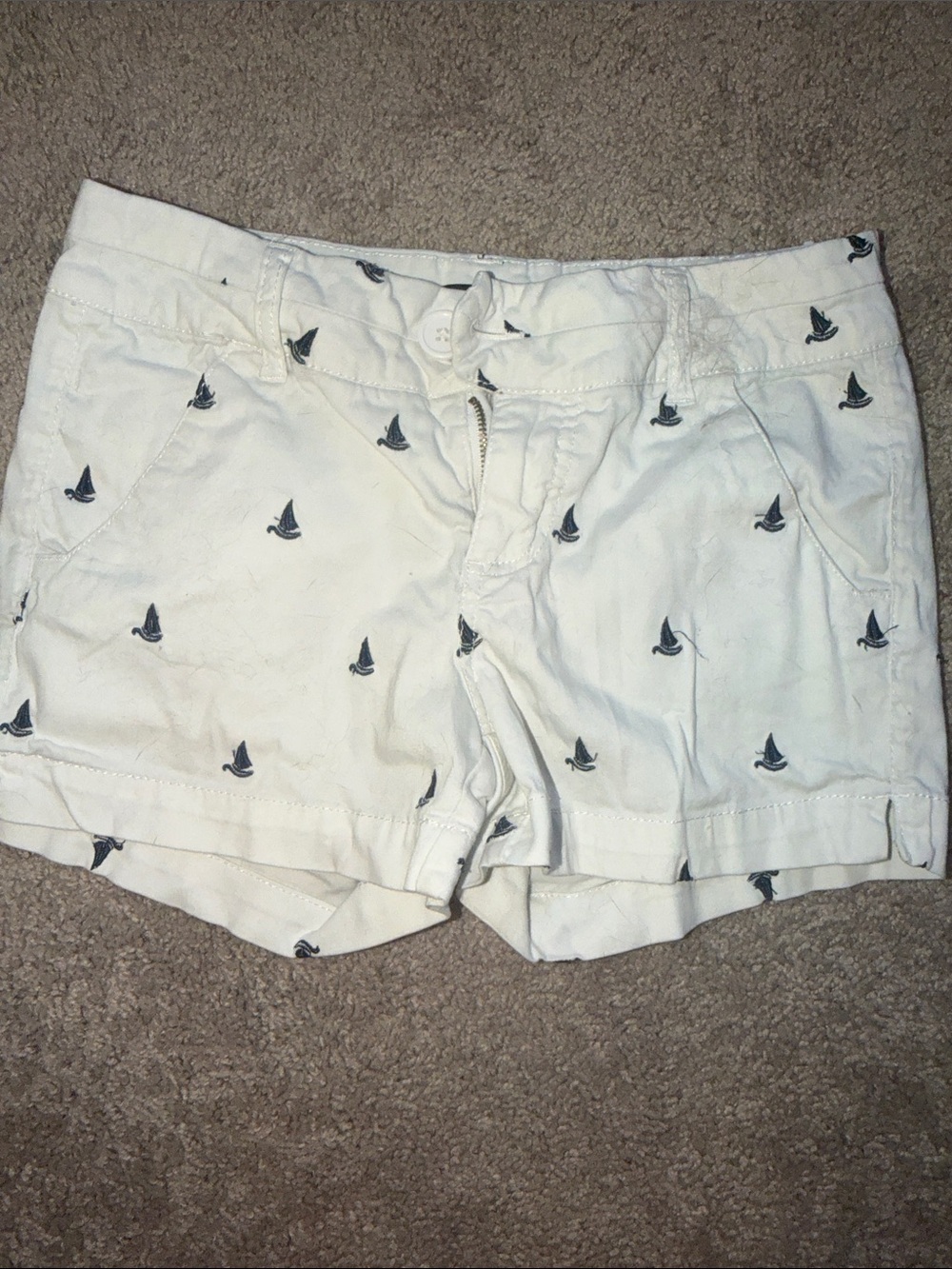 White Women's Casual Sailboat Print Shorts